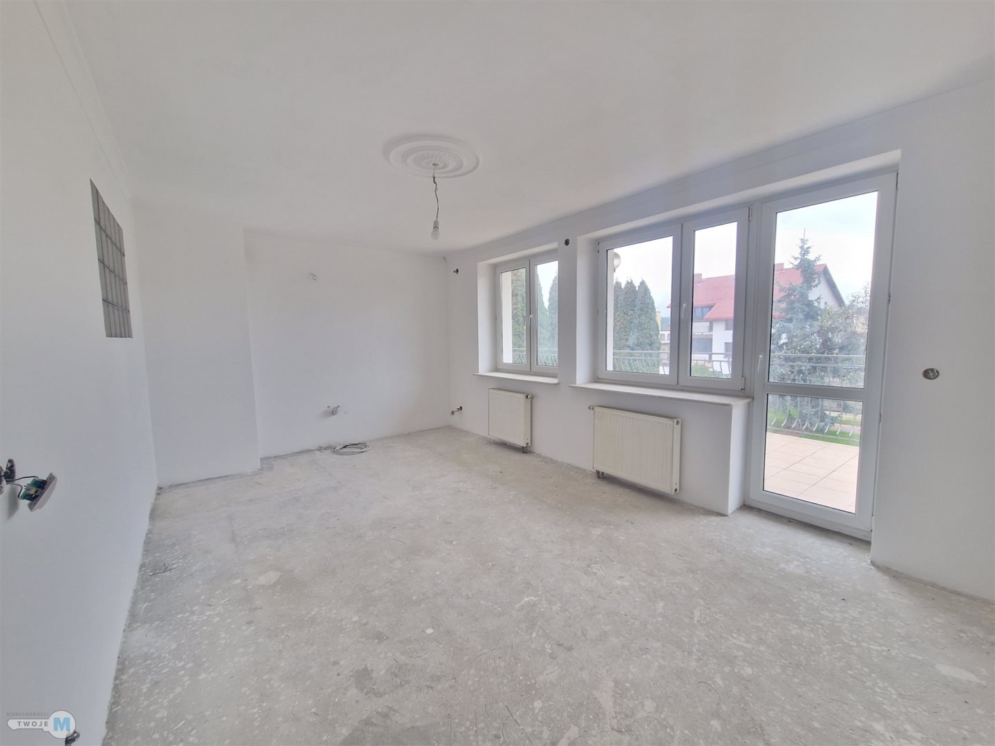2 pokoje/1 piętro/taras/balkon/ogródek