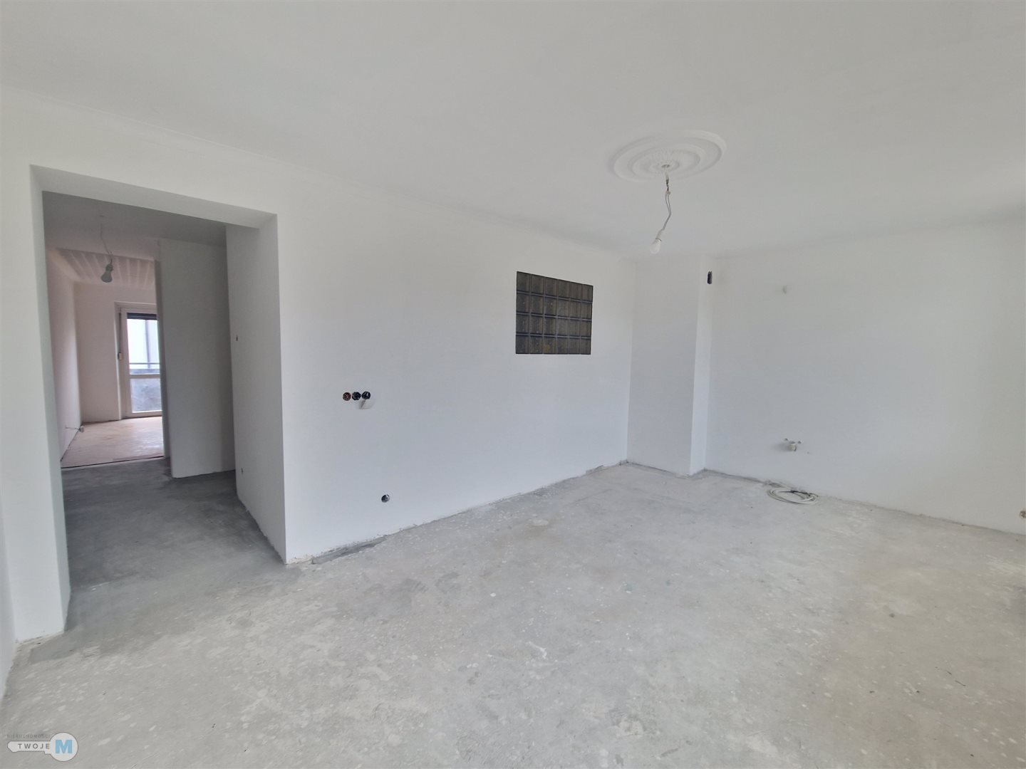 2 pokoje/1 piętro/taras/balkon/ogródek