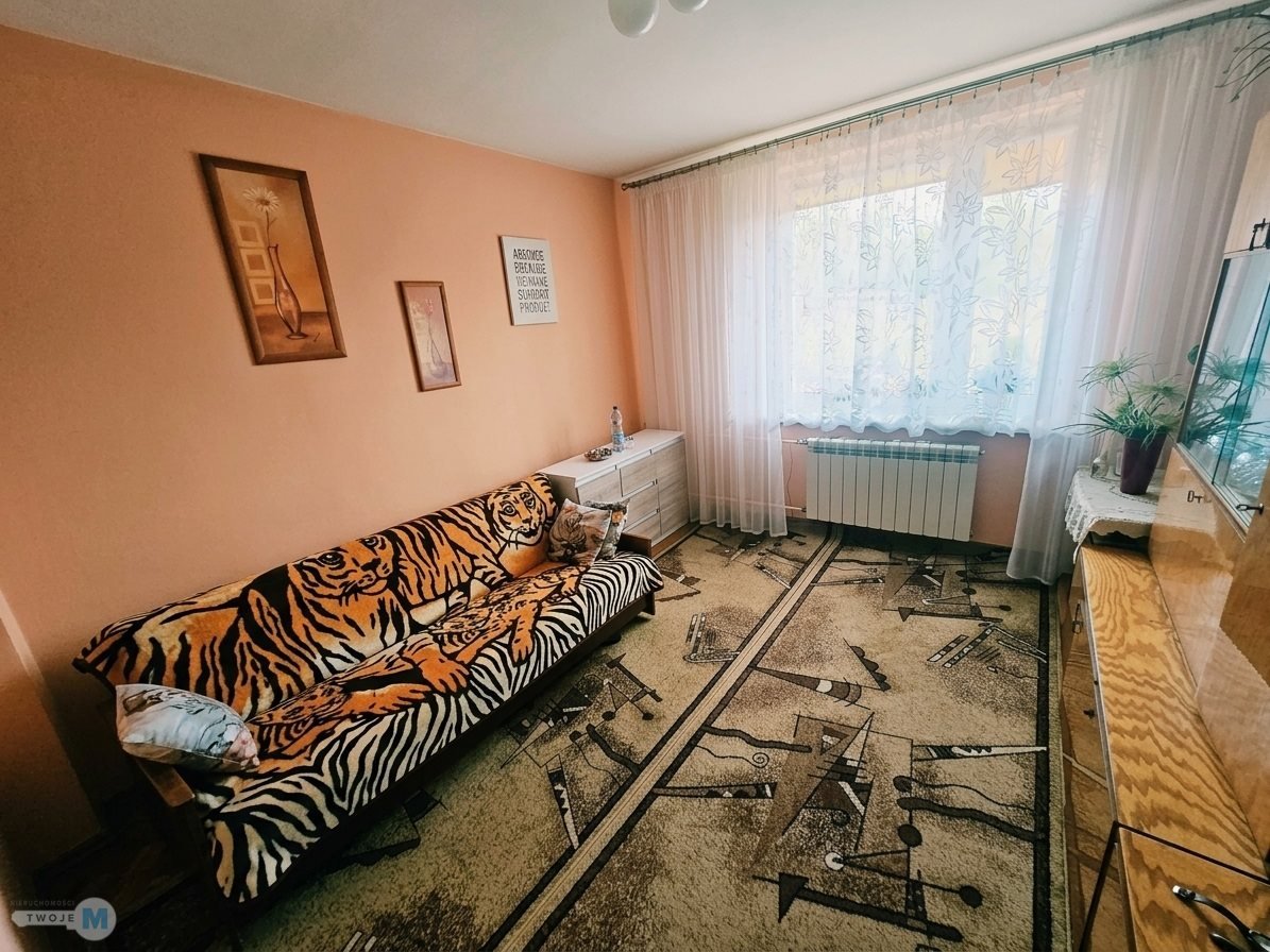 Przytulny domek wśród zieleni z dużym potencjałem.