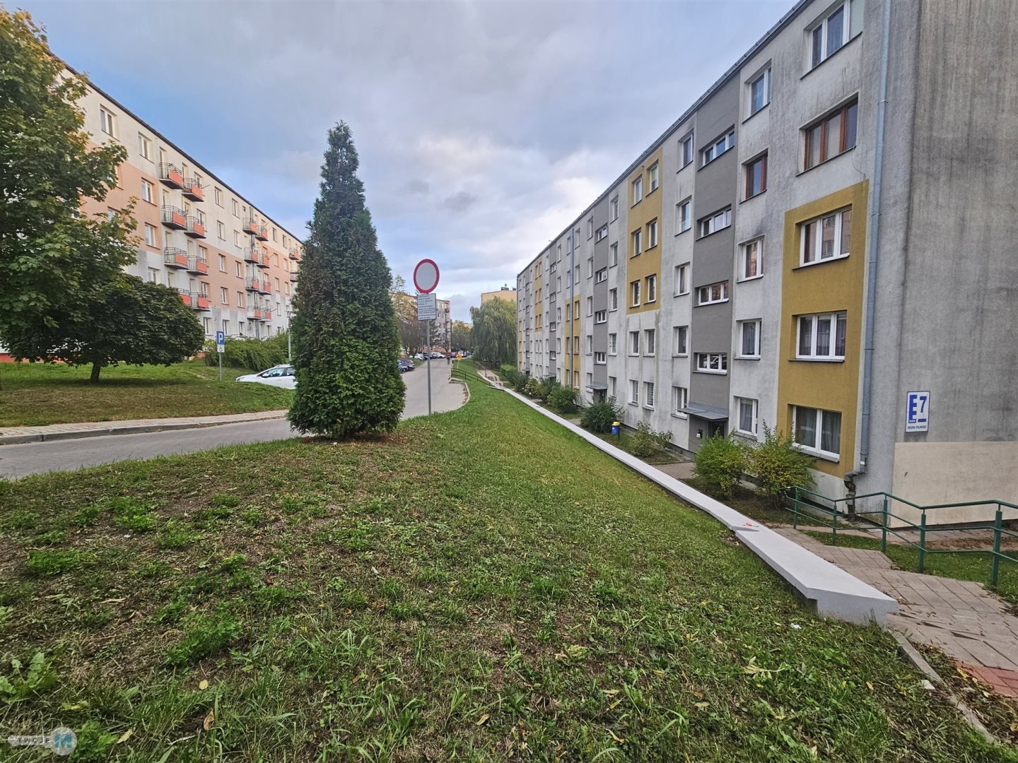 Mieszkanie 2 pokojowe -Starachowice - Skarpa.