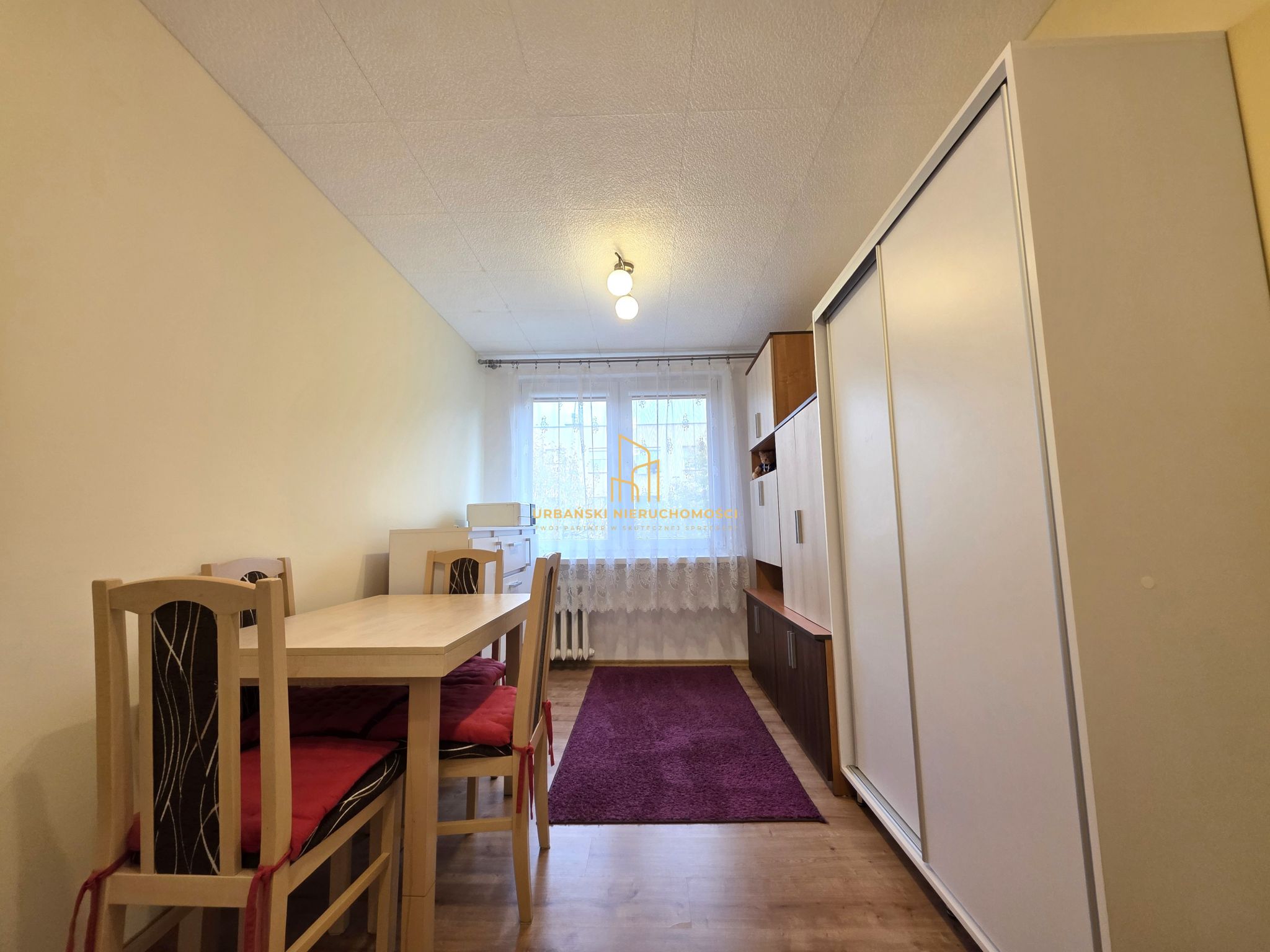 3-pokojowe w pełni umeblowane mieszkanie, na ogrodzonym i monitorowanym terenie!