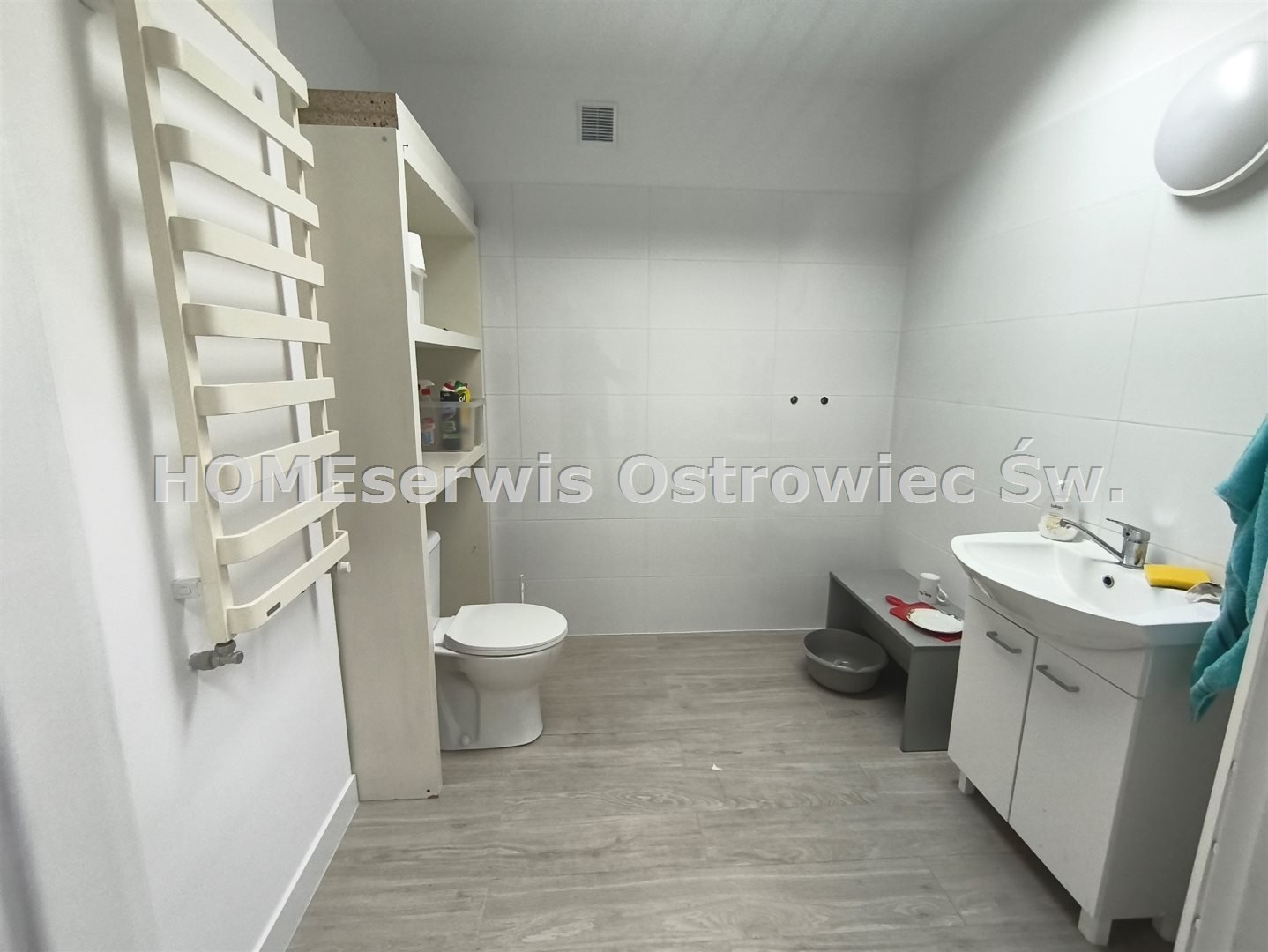 Lokal komercyjny 211 m2 Rynek 26, centrum Ostrowca