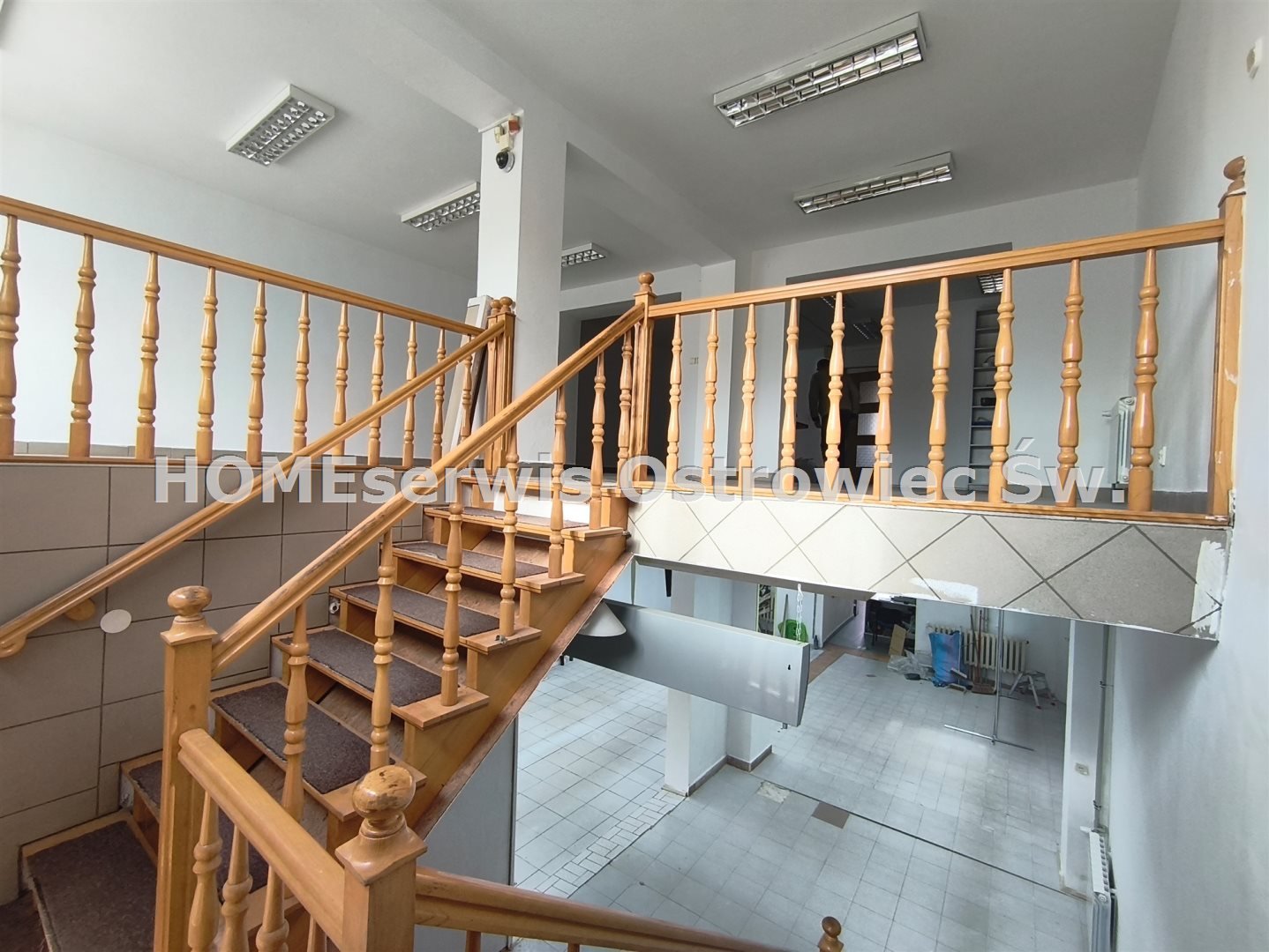 Lokal komercyjny 211 m2 Rynek 26, centrum Ostrowca
