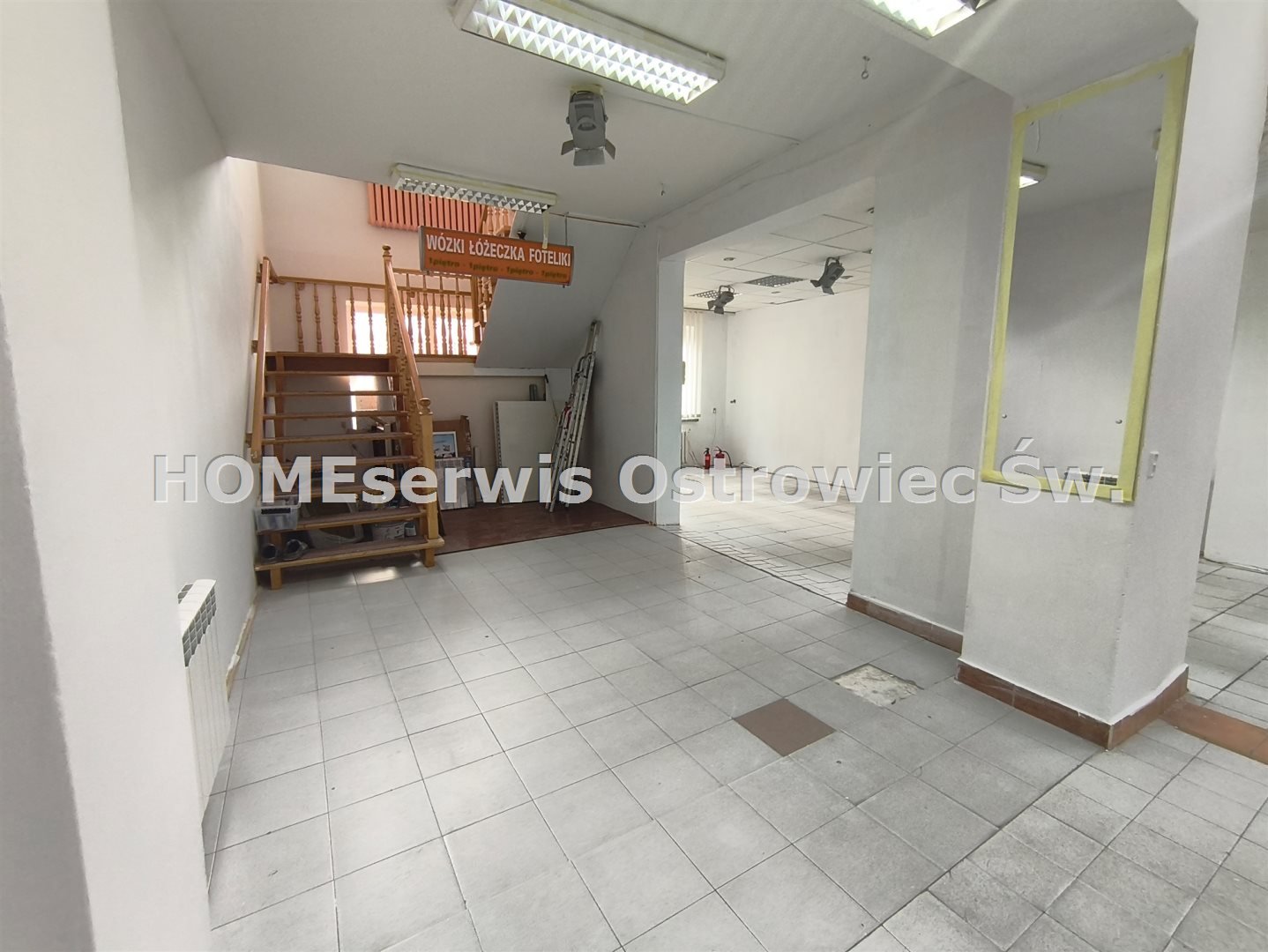 Lokal komercyjny 211 m2 Rynek 26, centrum Ostrowca