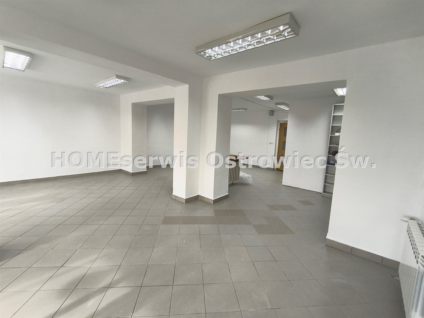 Lokal komercyjny 211 m2 Rynek 26, centrum Ostrowca